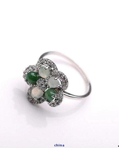 花戒指,绽放的浪漫与永恒的爱情象征